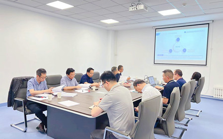 標題：“牛床墊料再生系統關(guān)鍵技術(shù)研究”項目順利通過(guò)綜合績(jì)效評價(jià)
瀏覽次數：1135
發(fā)表時(shí)間：2024-06-03