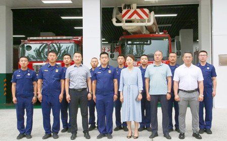 標題：心系消防，共筑平安 呼和浩特分院走訪(fǎng)山丹街消防救援站
瀏覽次數：932
發(fā)表時(shí)間：2024-08-02