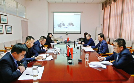 標題：呼和浩特分院領(lǐng)導班子召開(kāi)2024年度民主生活會(huì )
瀏覽次數：518
發(fā)表時(shí)間：2025-02-13